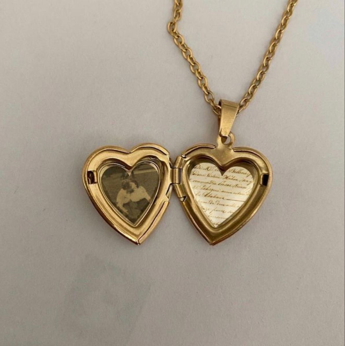Memory lane - Photo Necklace